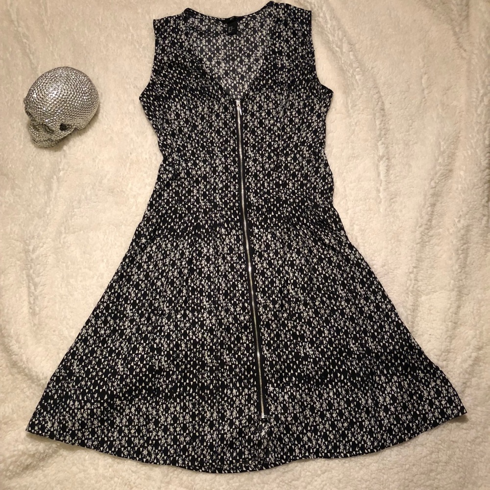 H&M Dress. Light weight